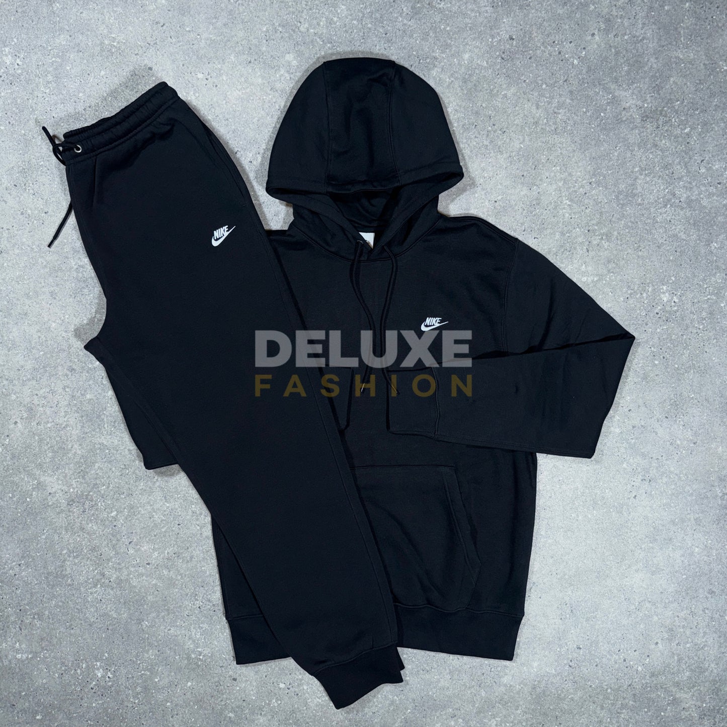 Nike club tracksuit (black)