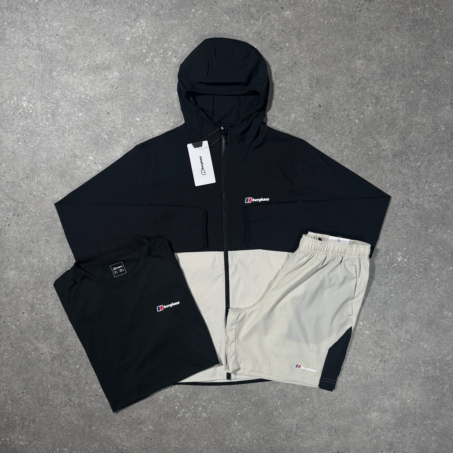 Berghaus tech tri set (beige/black)