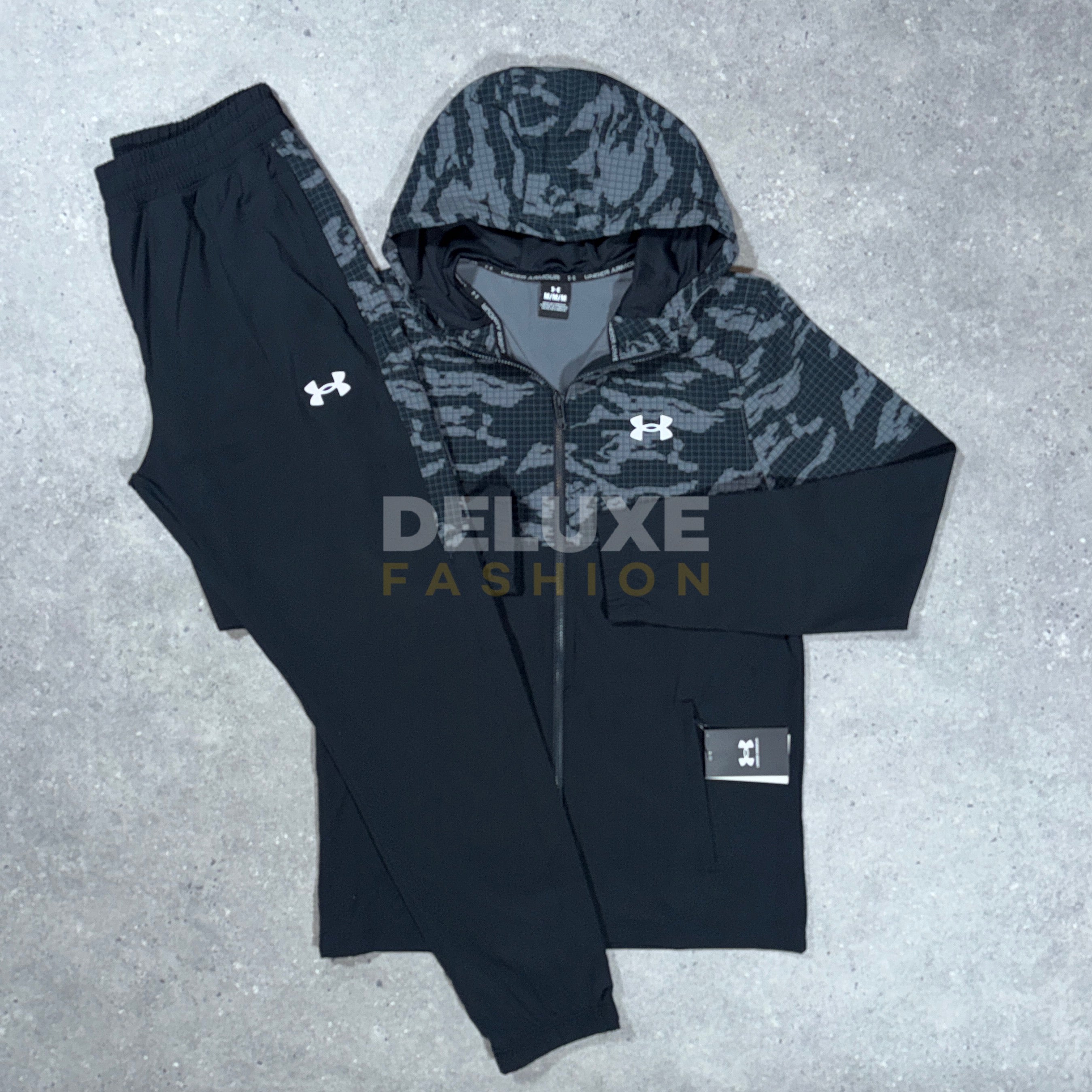 Under armour camo woven tracksuit (black)