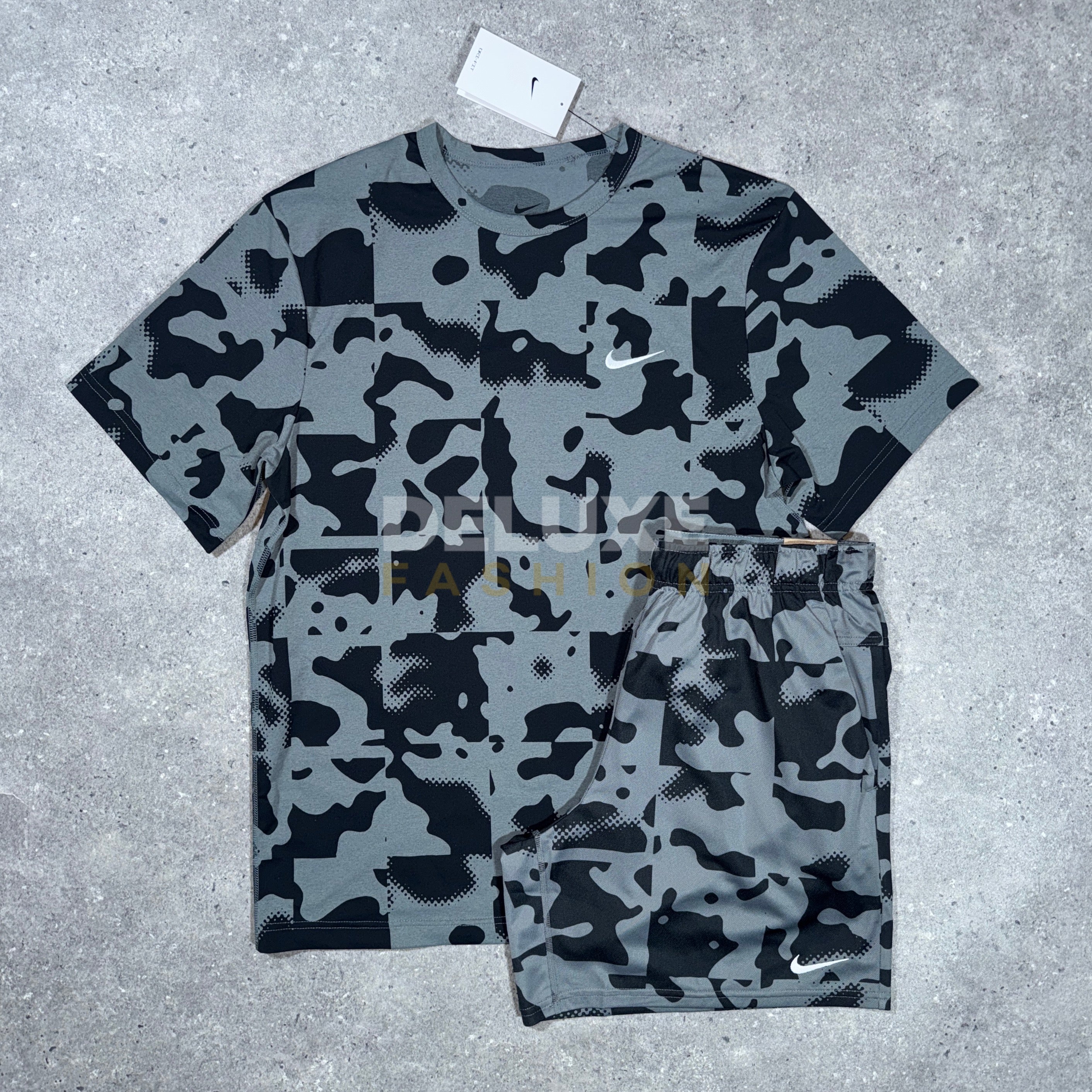 Nike patch set (black)