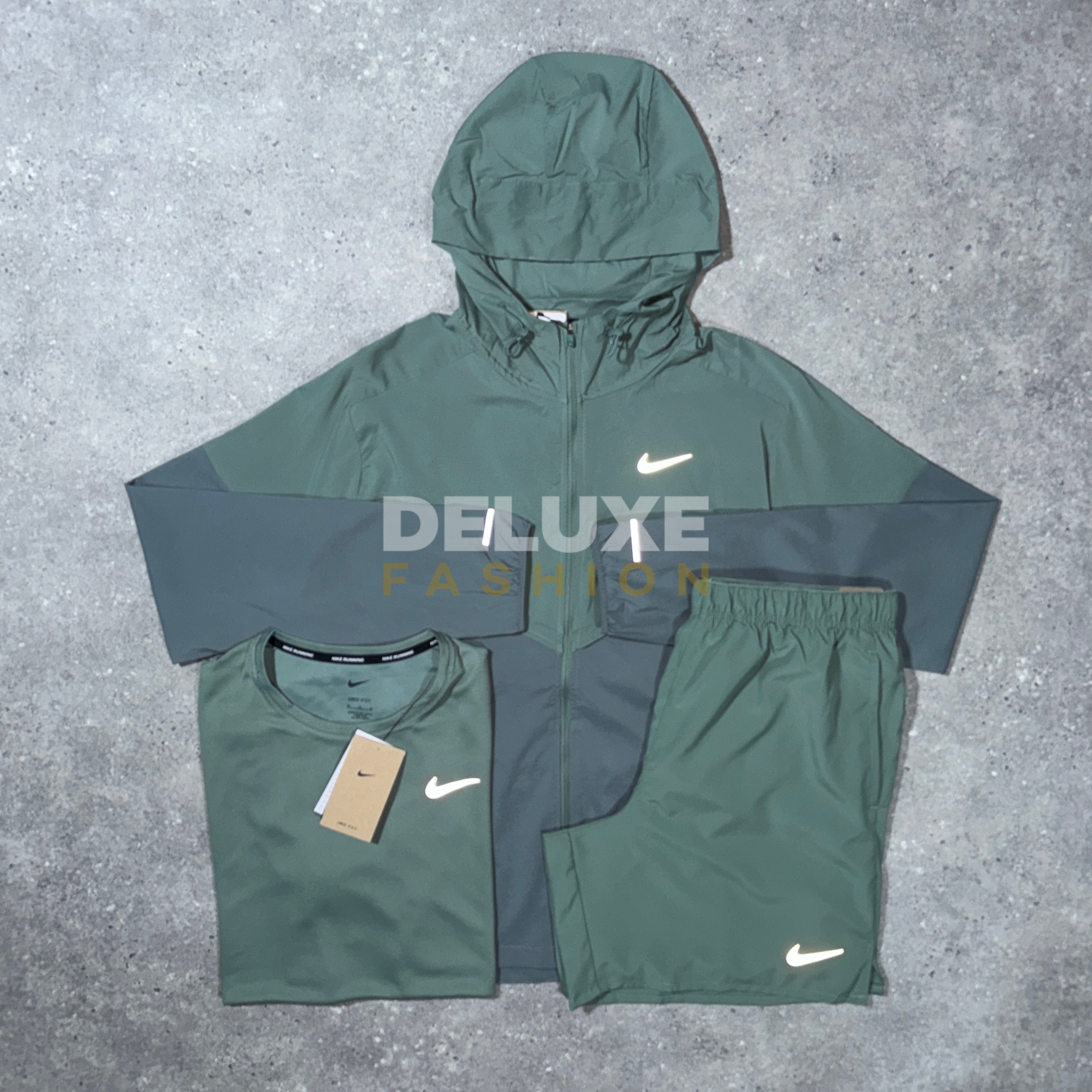 Nike light windbreaker tri set (khaki)