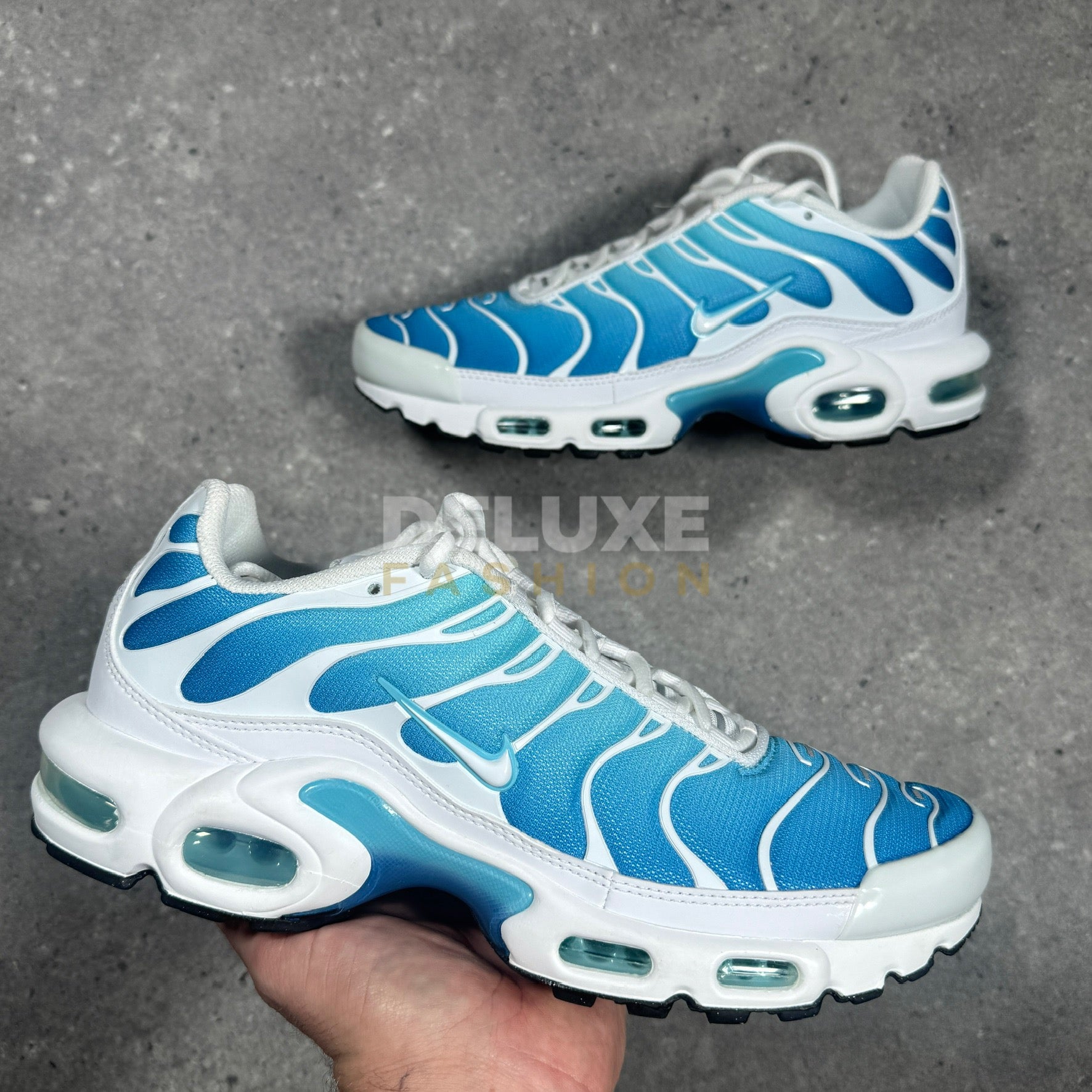 Nike air max plus tn (white/blue)*