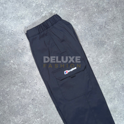 Berghaus cargo pants (black)