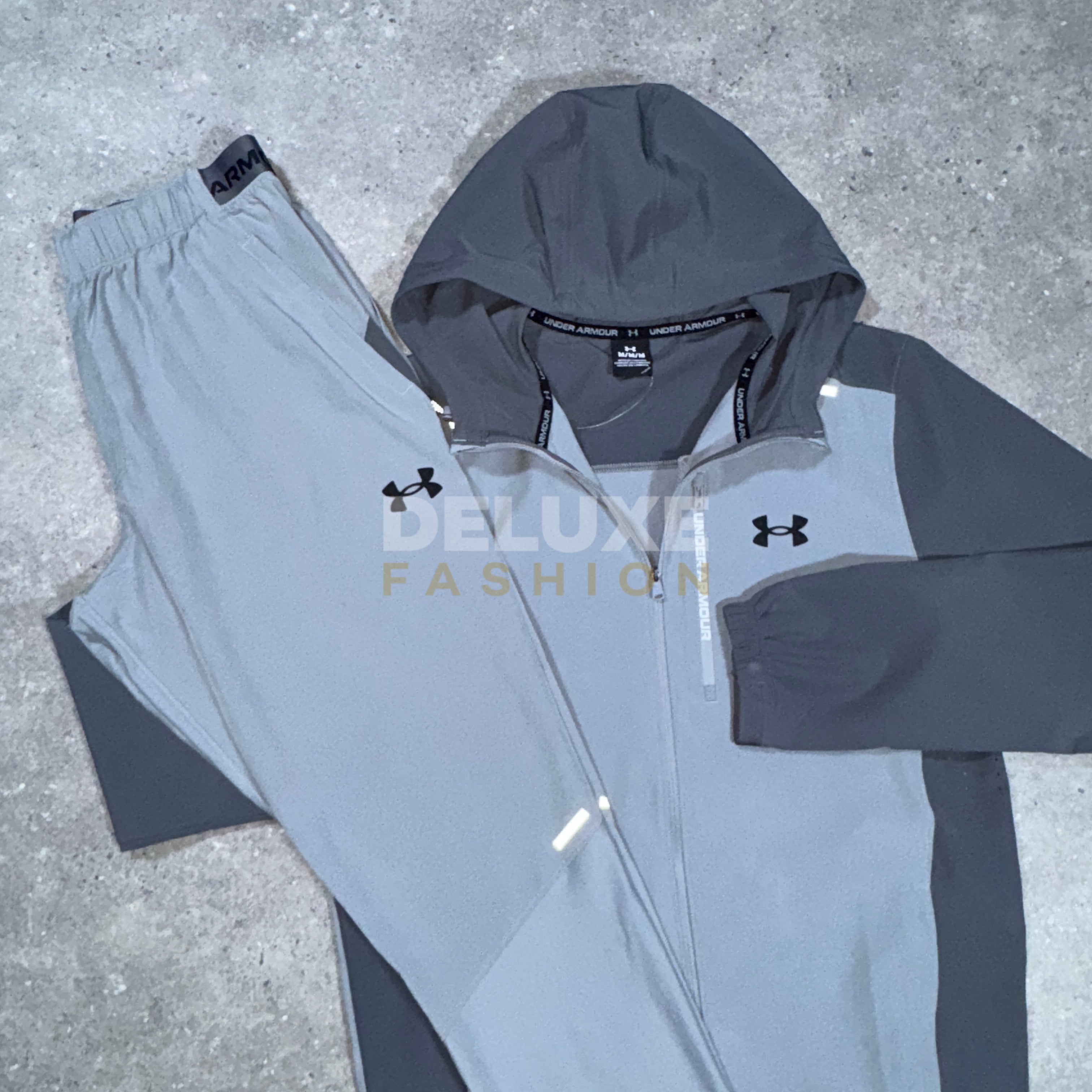 Under armour woven tracksuit (grey)