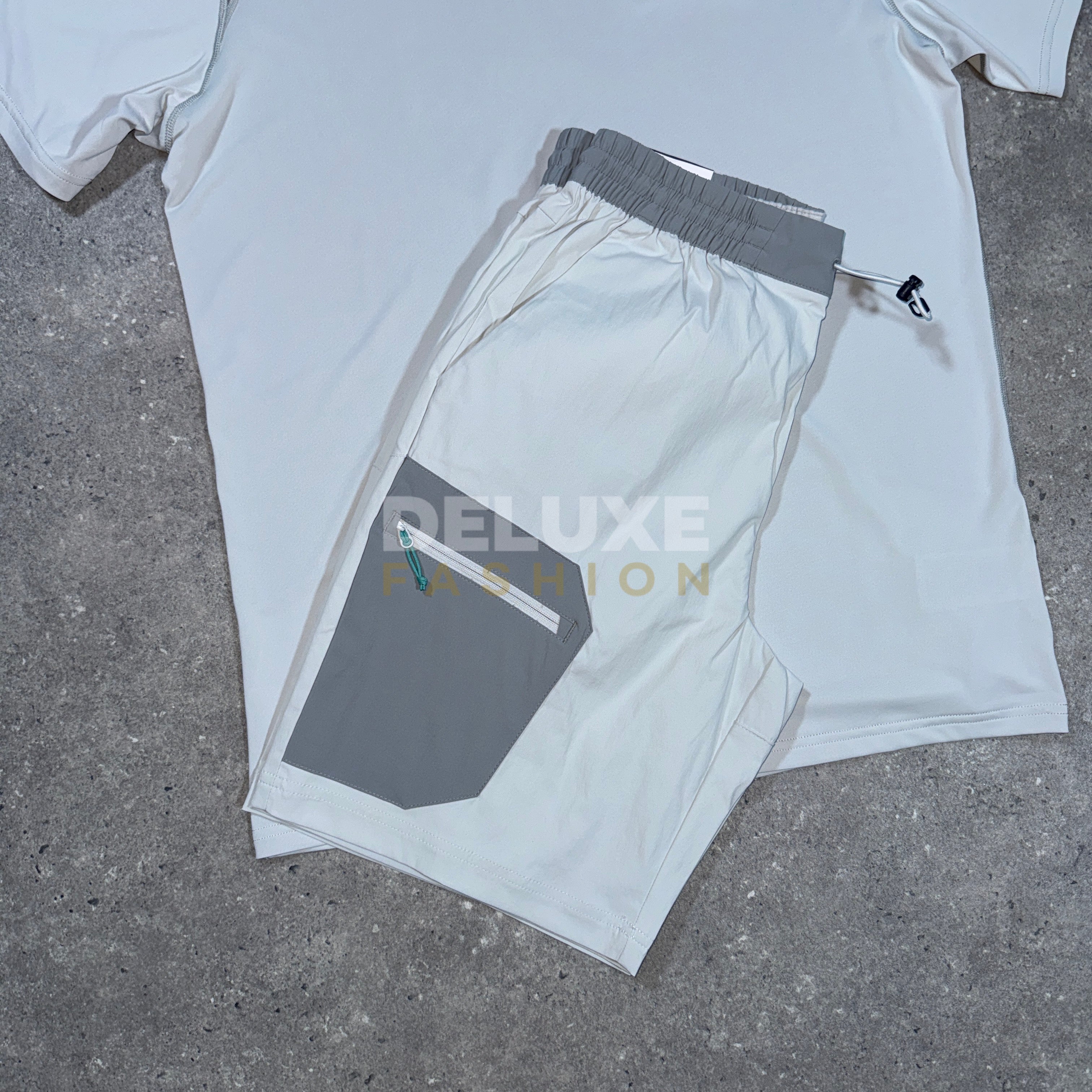 Berghaus tech woven tri set (grey)