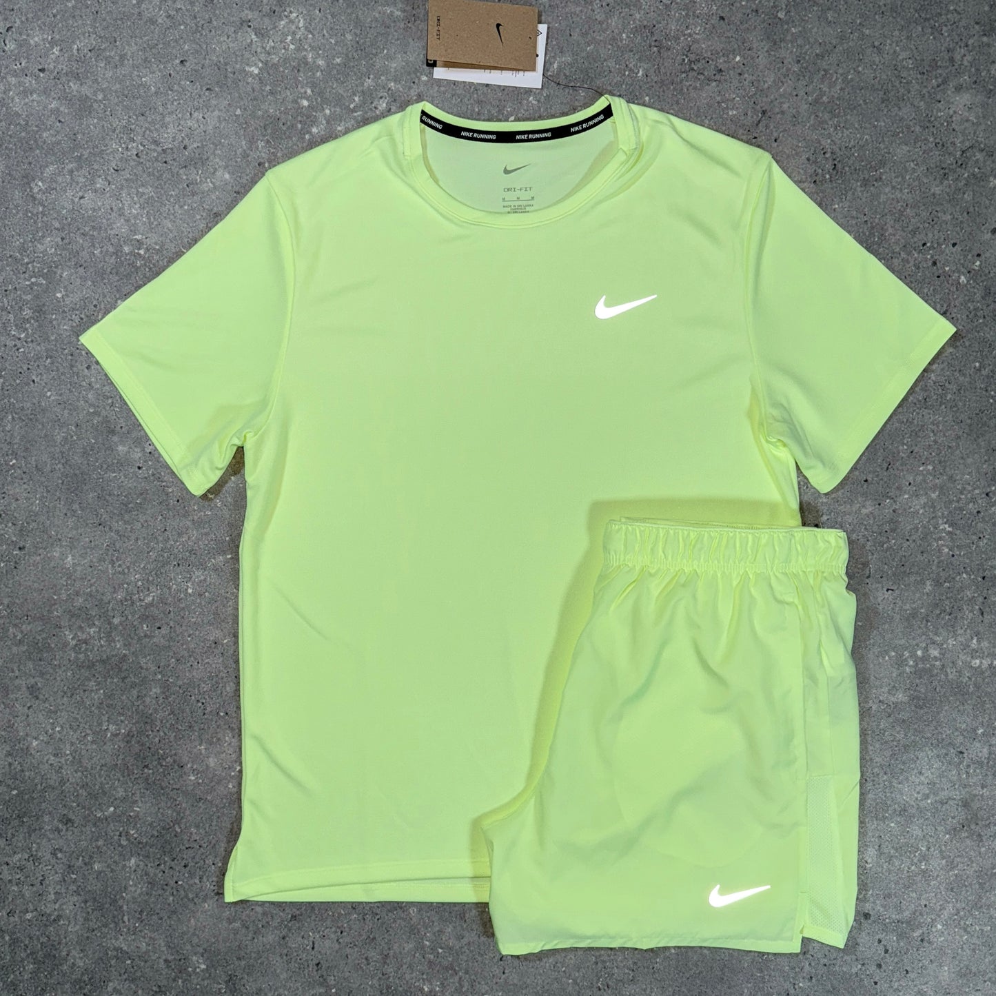 Nike miler challenger set (barely volt)