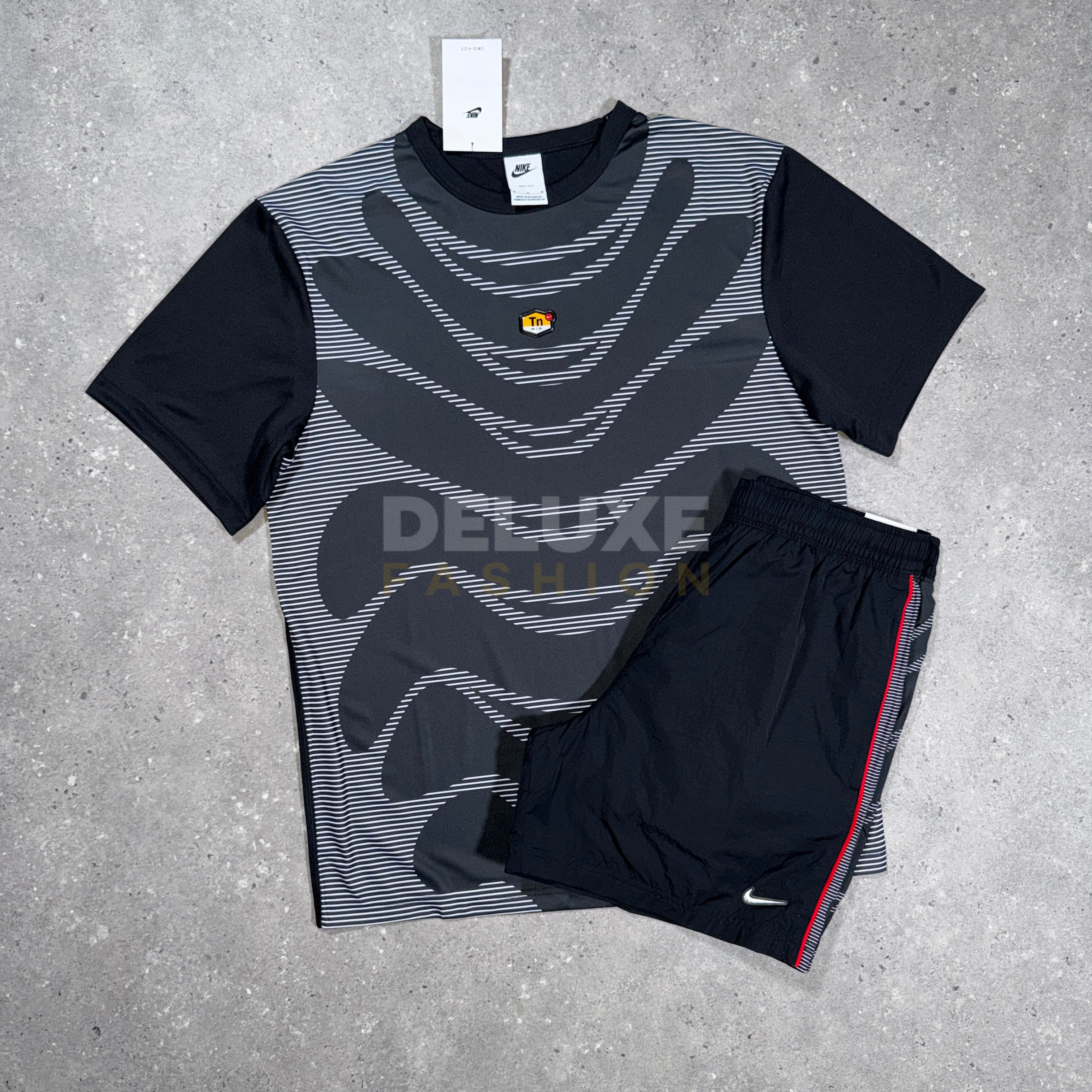 Nike tn tech set (black)