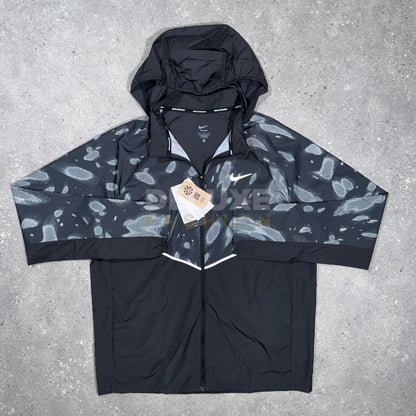 Nike Miler Patch Tracksuit Set – Black/Grey