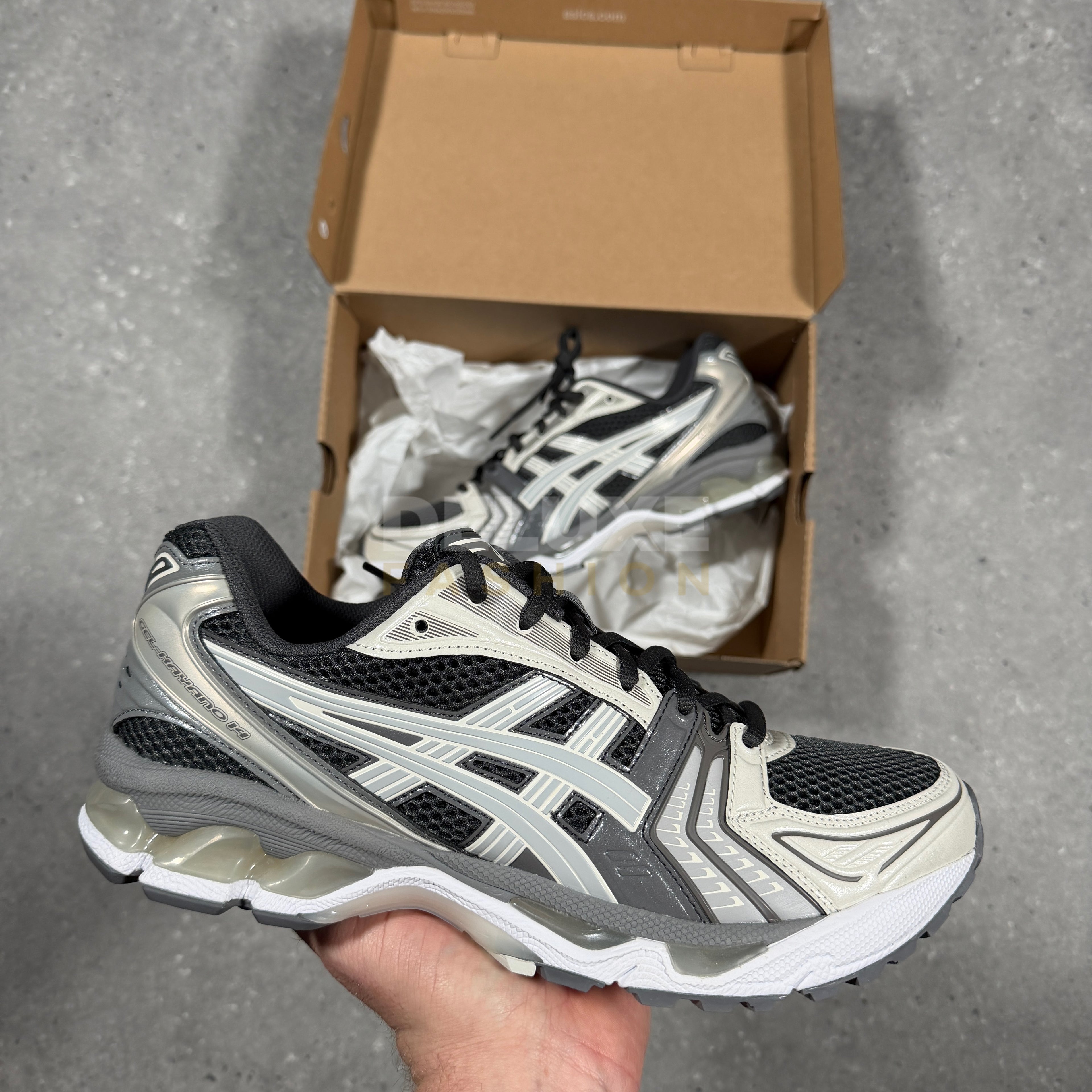 Asics gel kayano (grey/cream)
