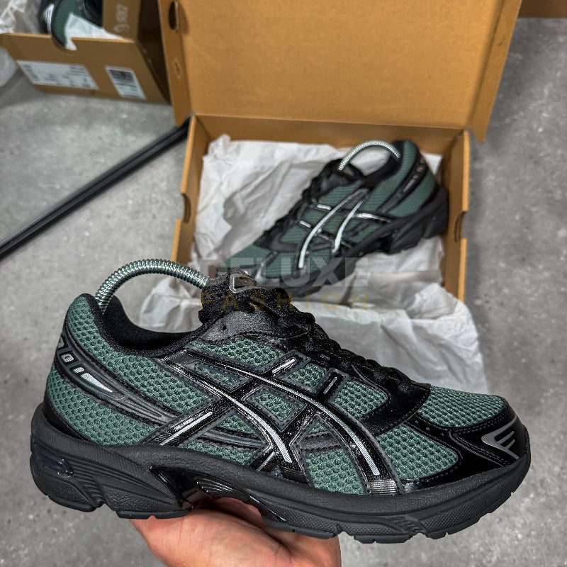 Asics Gel-1130 Trainers – Black/Emerald