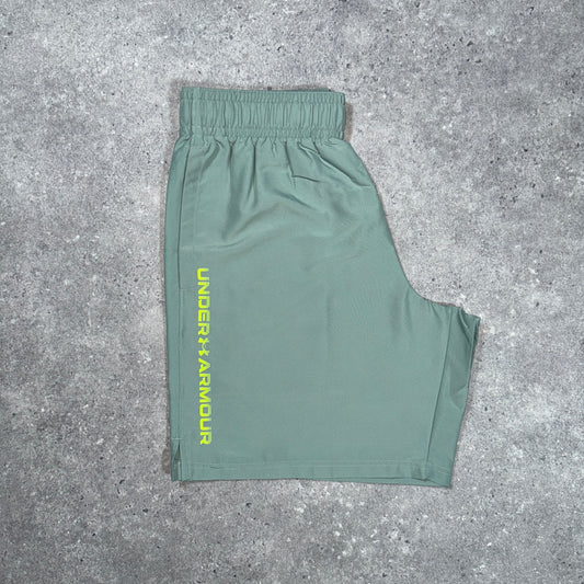 Under armour tech woven shorts (sage)