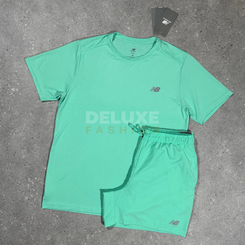 New balance tech set (mint)