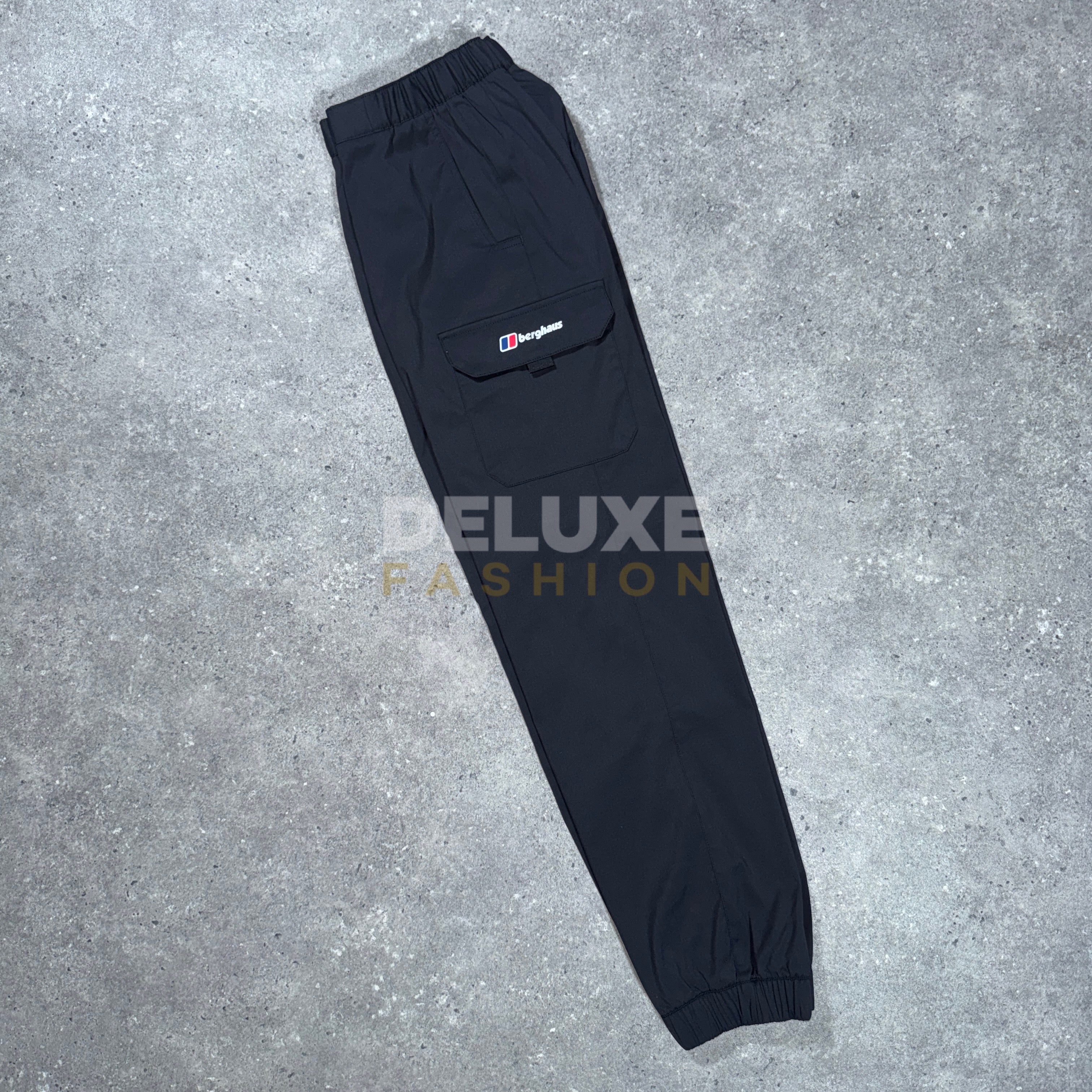 Berghaus cargo pants (black)