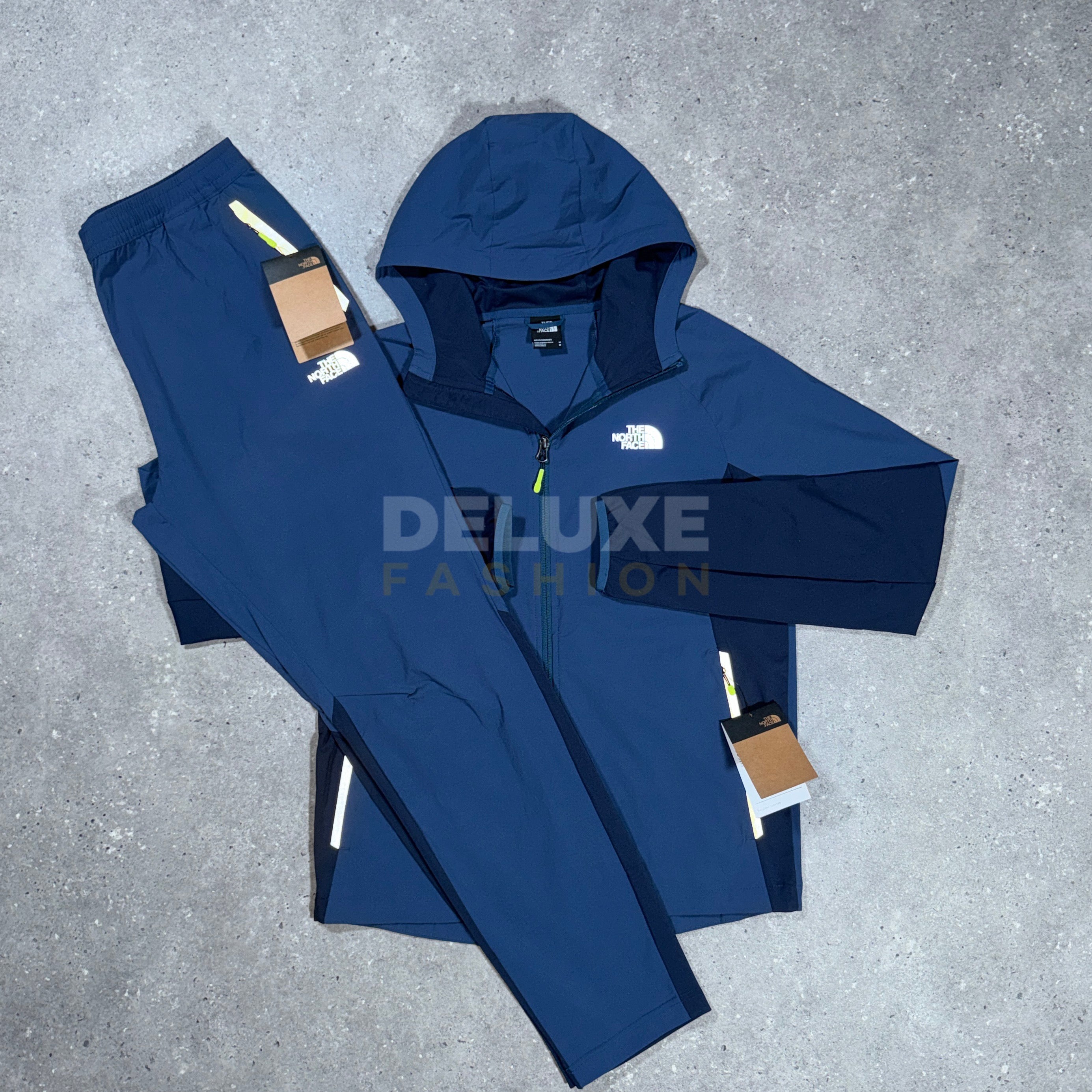 The north face woven tracksuit (blue)