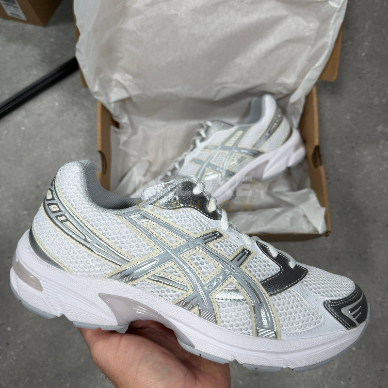 Asics Gel-1130 Trainers – White/Grey
