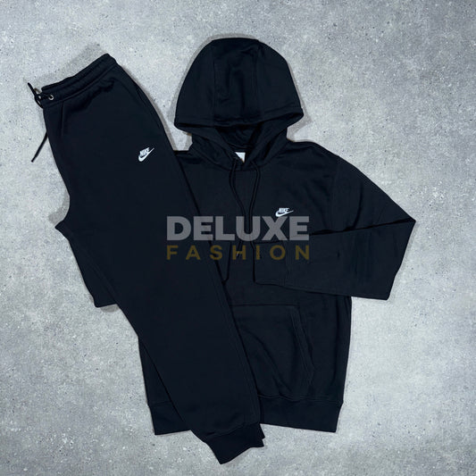 Nike club tracksuit (black)