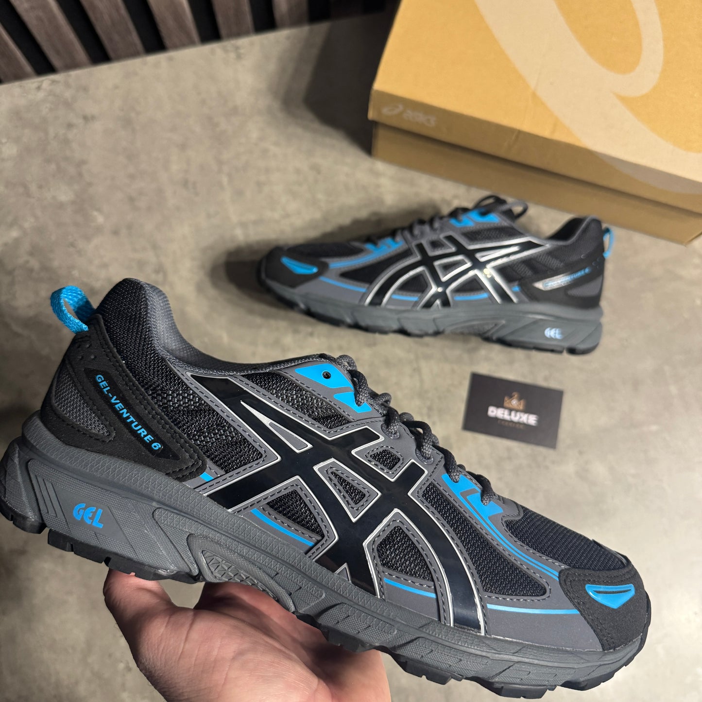 Asics gel trainers (grey/blue)