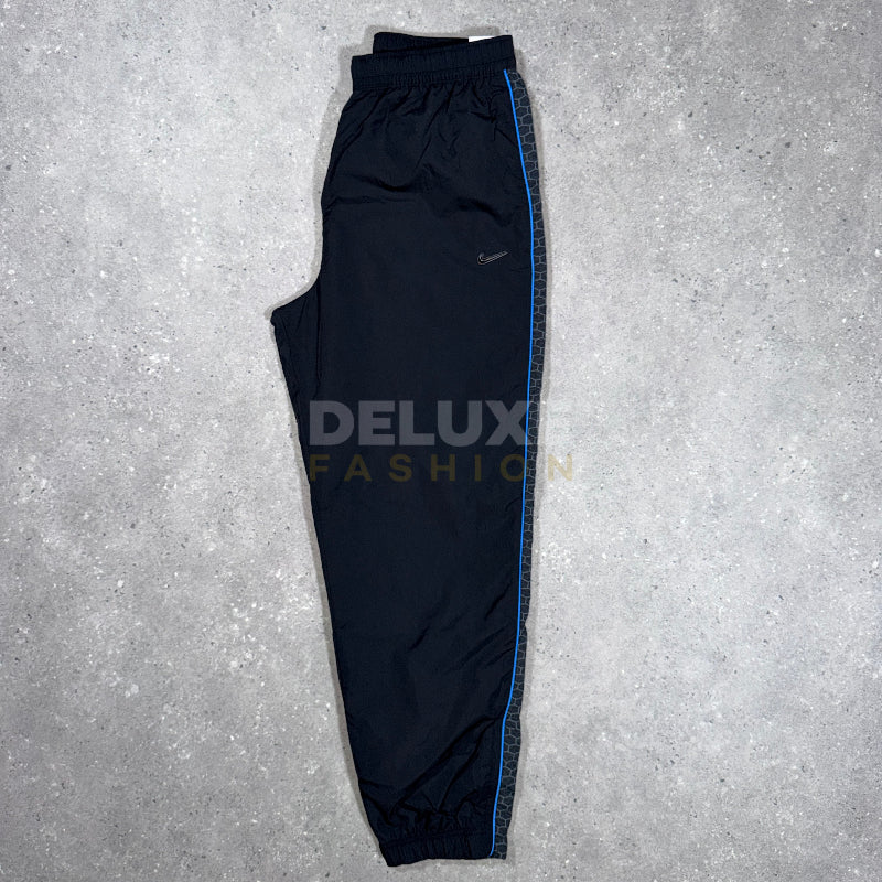 Nike TN Tracksuit – Black/Blue