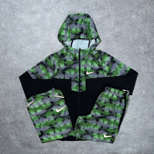 Nike light windbreaker tri set (green/black)