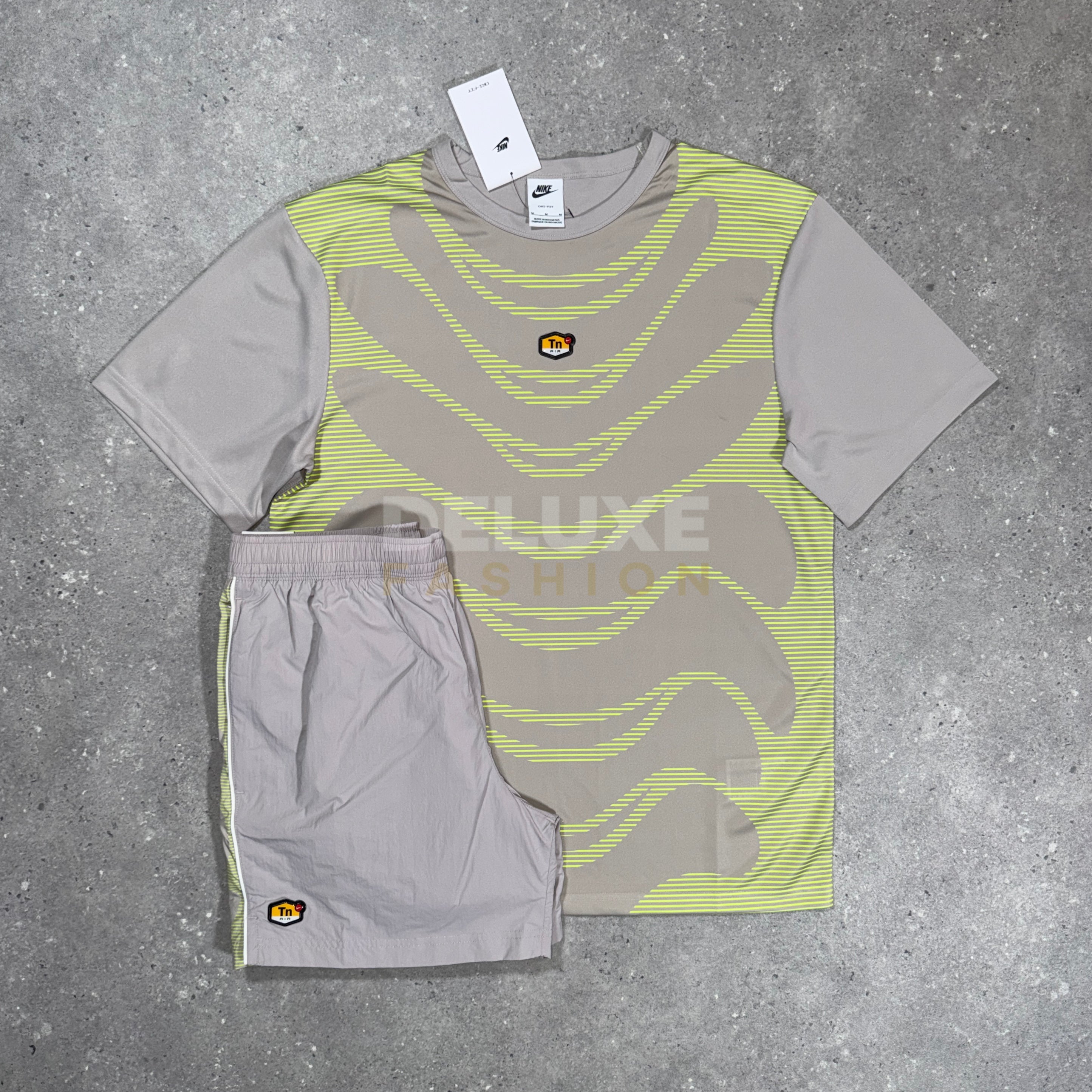 Nike tn tech set (beige/neon)