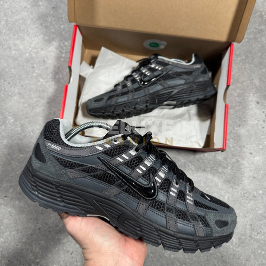 Nike P-6000 trainers in grey
