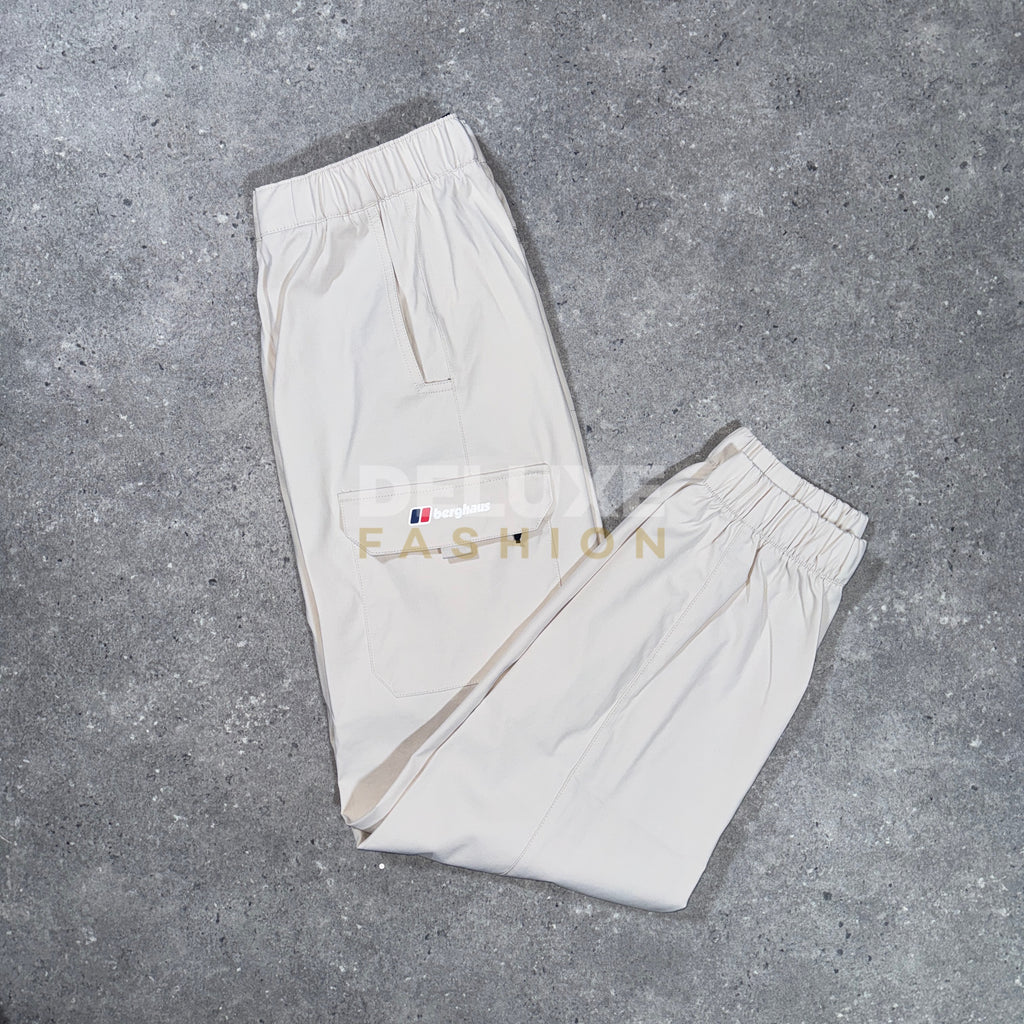 Berghaus cargo pants (beige)