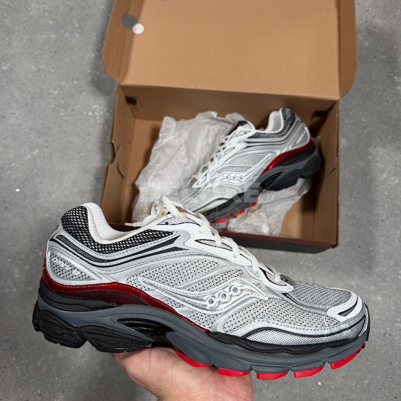 Saucony Pro Trainers – Grey/Red