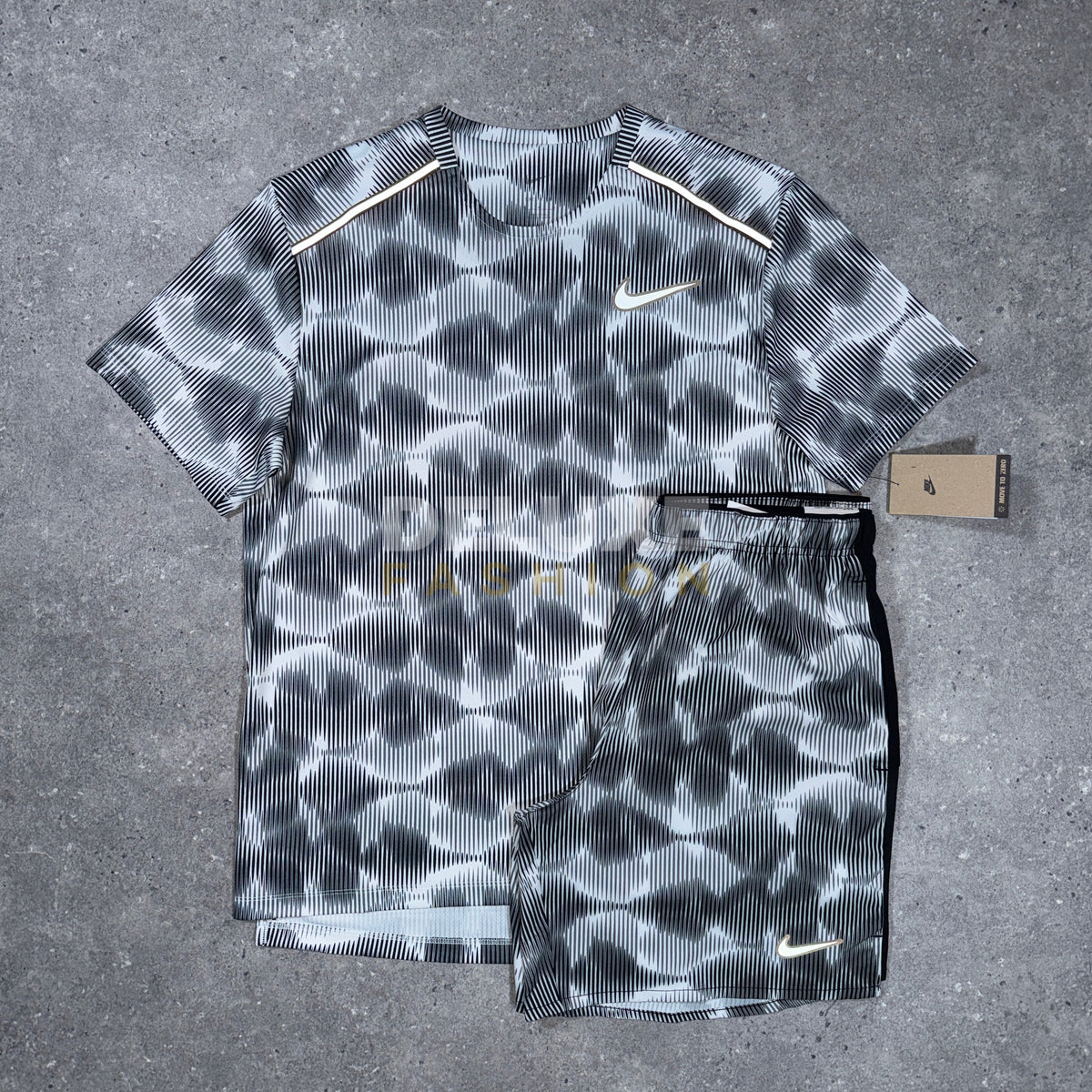 Nike miler rave set (white)