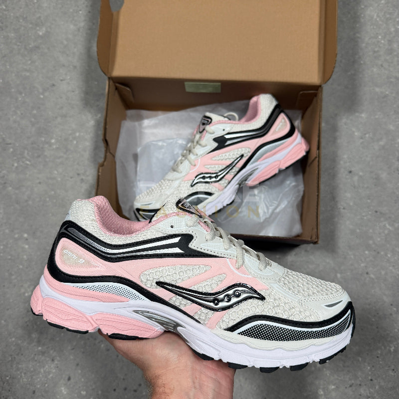 Saucony Pro Trainers – Pink/Black