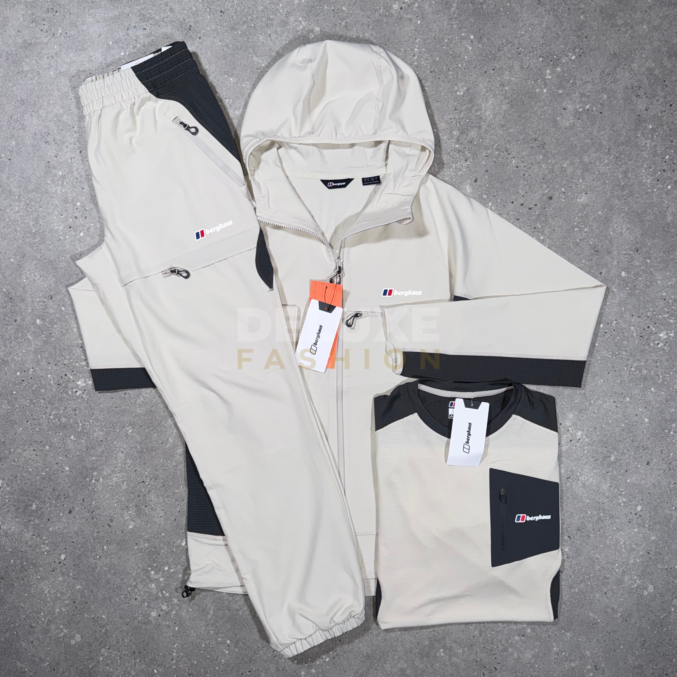 Berghaus waver tracksuit set (beige)