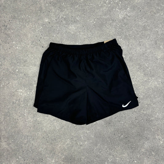 Nike challenger shorts 5" (black)