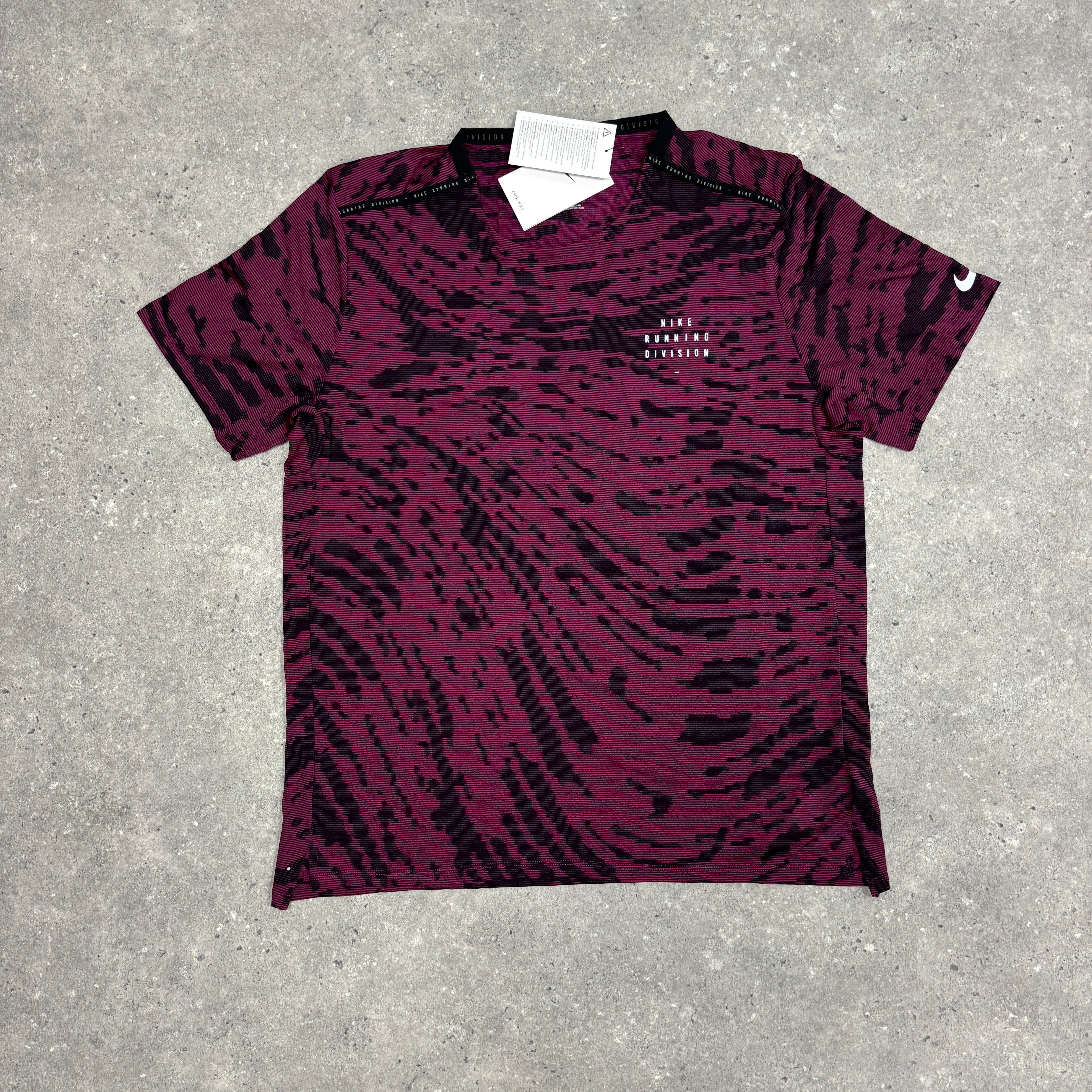 Nike camo t shirt purple