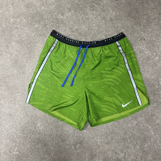 Nike running division shorts 5" (green)