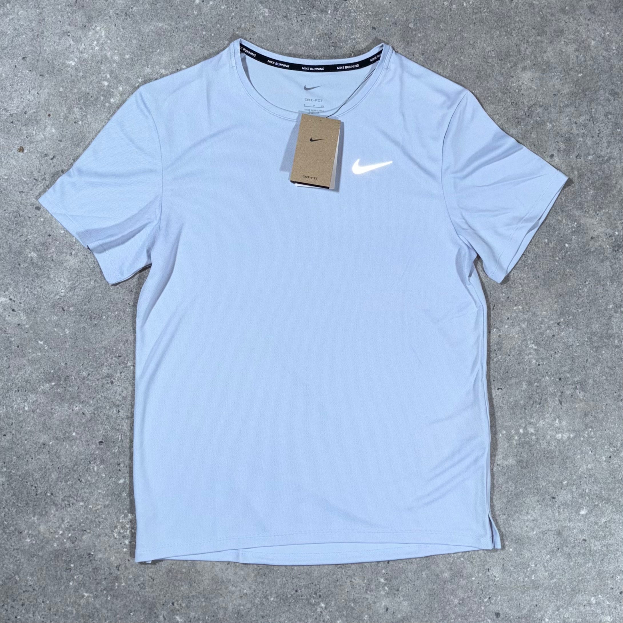 Nike t-shirt (lilac)