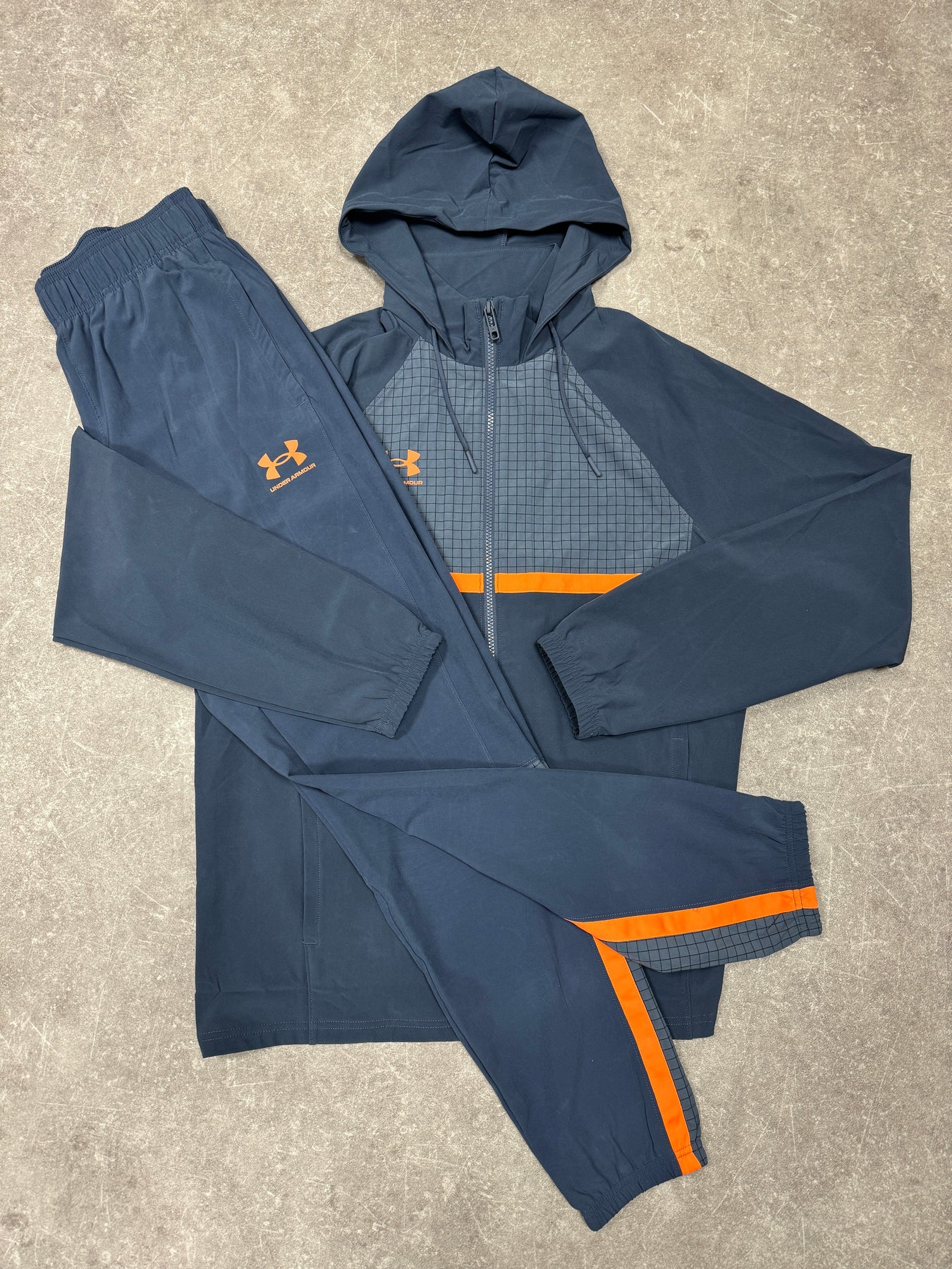 Under armour woven tracksuit (blue/orange) – Deluxe Fashion