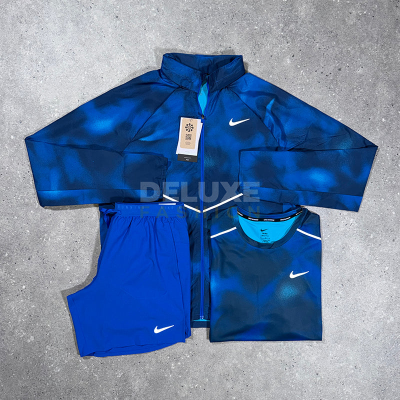 Nike Repel Rave Windbreaker tri set in blue