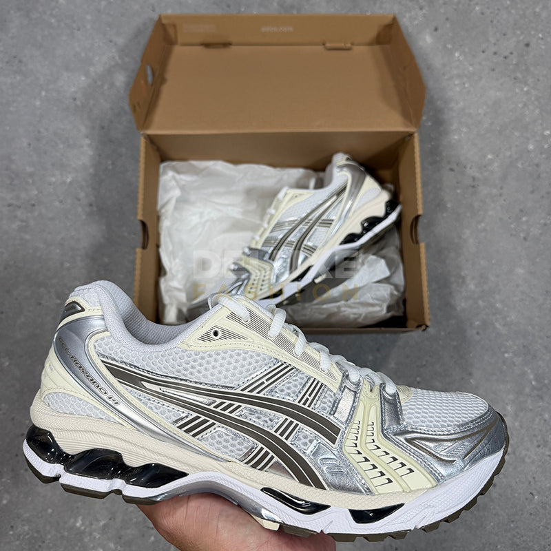 Asics gel kayano (white/cream)